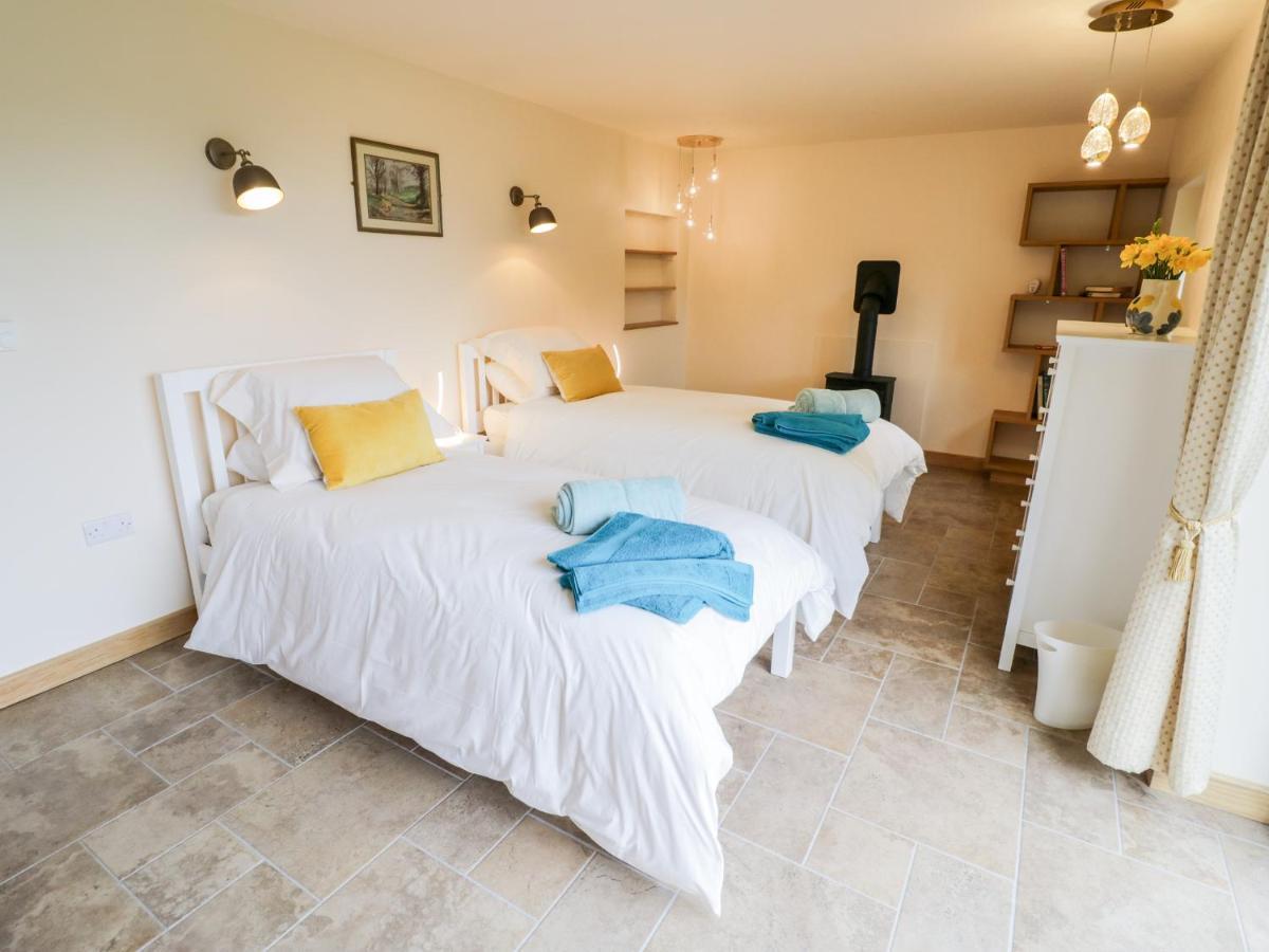 Five Mile House Barn Villa Cirencester Buitenkant foto