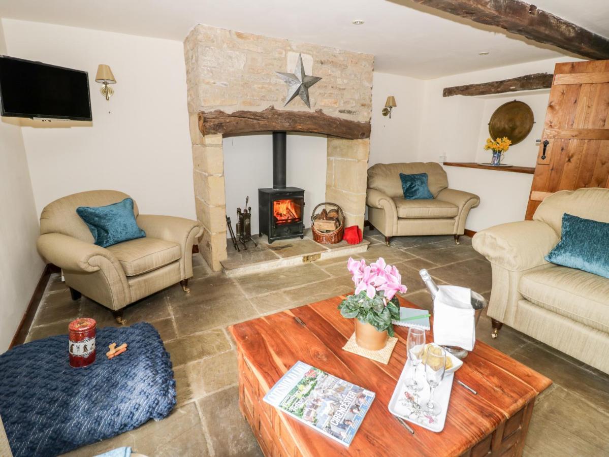 Five Mile House Barn Villa Cirencester Buitenkant foto