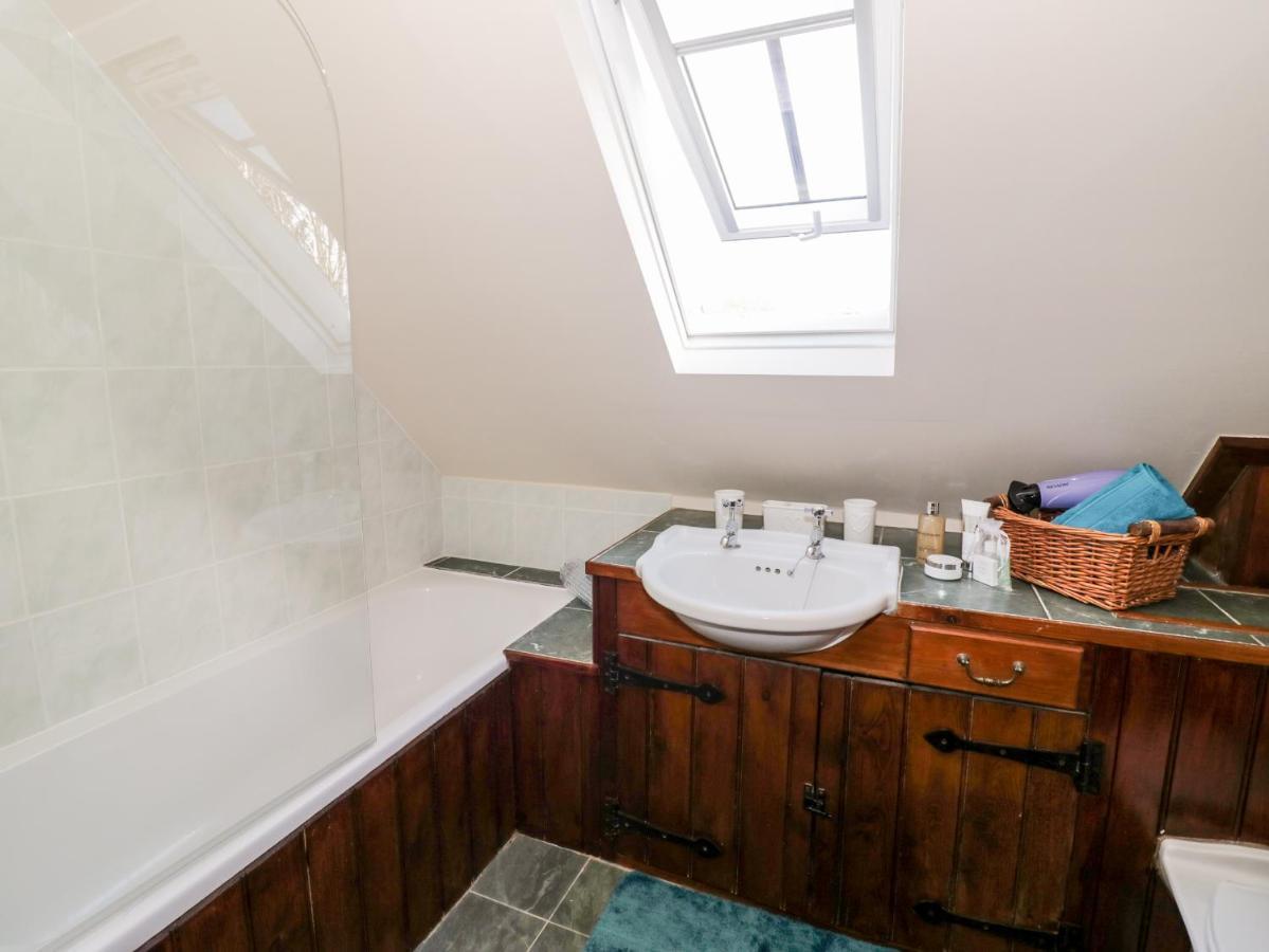 Five Mile House Barn Villa Cirencester Buitenkant foto