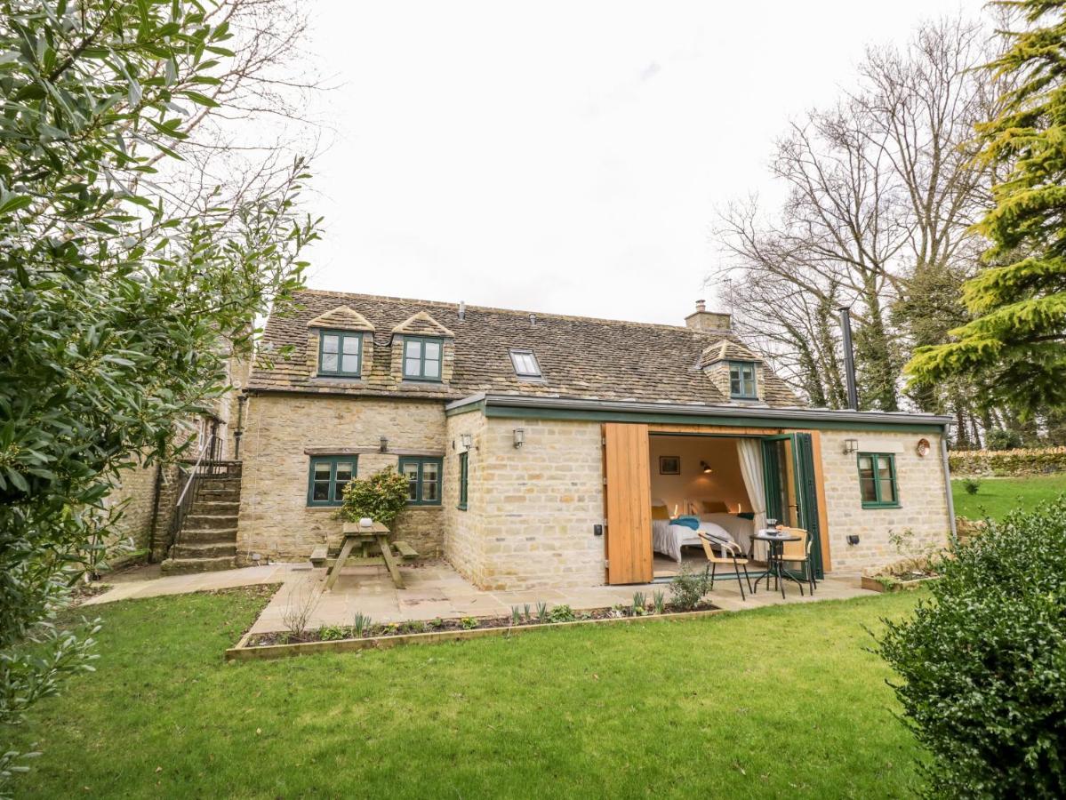 Five Mile House Barn Villa Cirencester Buitenkant foto